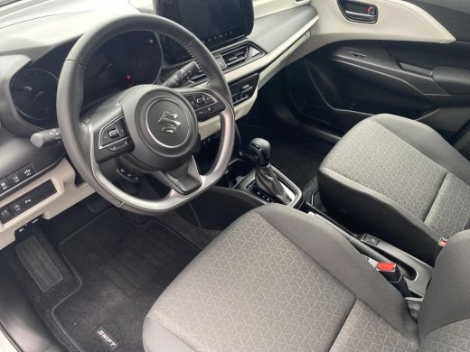 Suzuki Swift 1.2 Select Smart Hybrid Automaat | GEEN AFLEVERKOSTEN | Apple Carplay & Android Auto | Parkeersen... ActivLease financial lease