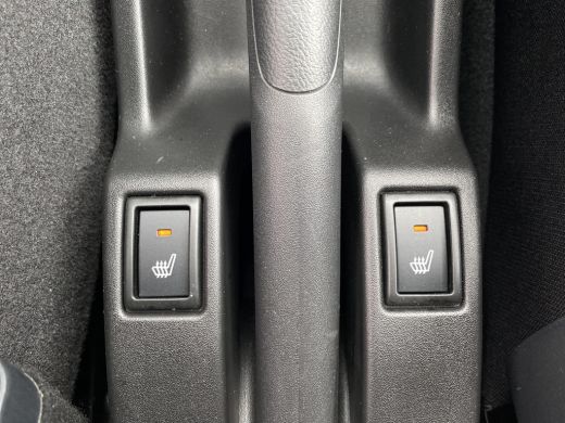 Suzuki Swift 1.2 Select Smart Hybrid Automaat | GEEN AFLEVERKOSTEN | Apple Carplay & Android Auto | Parkeersen... ActivLease financial lease