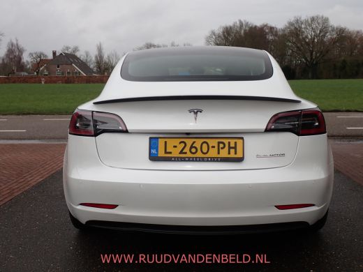 Tesla Model 3 Performance AWD 75 kWh SOH 83% / AUTOPILOT / 20'' SPORT / CCS ActivLease financial lease