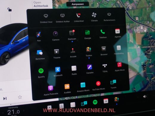 Tesla Model 3 SR+ RWD 60 kWh 90% SOH / !! YOKE !! / AUTOPILOT / CCS / PANODAK ActivLease financial lease