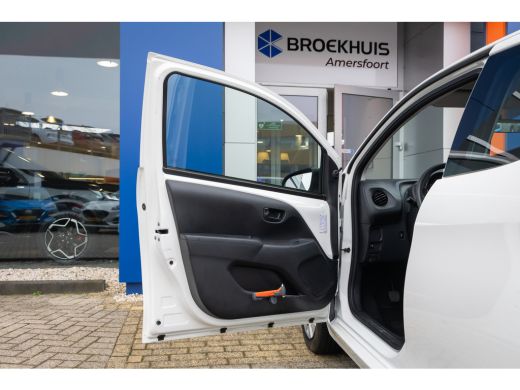 Toyota Aygo 1.0 VVT-i x-fun | Airco | Bluetooth | Elektrische ramen voor | Centrale deurvergrendeling | Airco... ActivLease financial lease