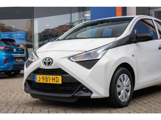 Toyota Aygo 1.0 VVT-i x-fun | Airco | Bluetooth | Elektrische ramen voor | Centrale deurvergrendeling | Airco... ActivLease financial lease