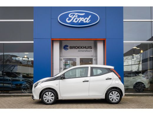 Toyota Aygo 1.0 VVT-i x-fun | Airco | Bluetooth | Elektrische ramen voor | Centrale deurvergrendeling | Airco... ActivLease financial lease