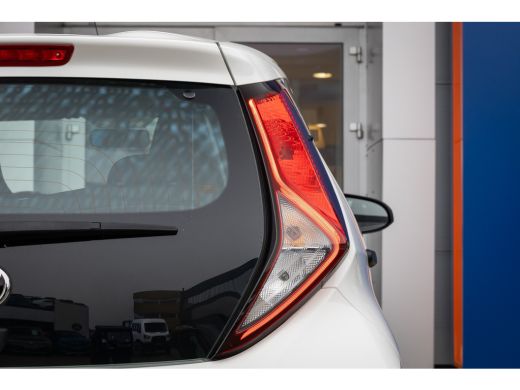 Toyota Aygo 1.0 VVT-i x-fun | Airco | Bluetooth | Elektrische ramen voor | Centrale deurvergrendeling | Airco... ActivLease financial lease