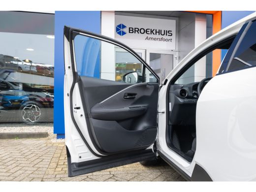 Toyota C-HR 1.8 Hybrid 140 Dynamic | Apple Carplay/Android Auto | Camera | Adaptieve Cruise Control | LM Velg... ActivLease financial lease