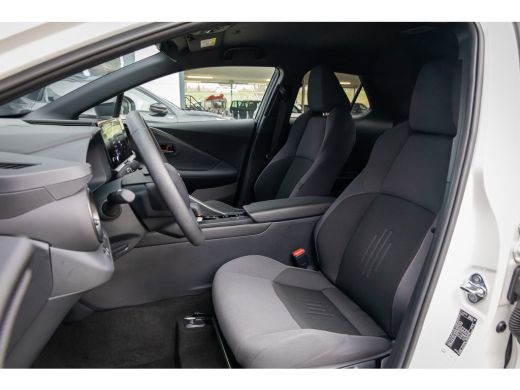 Toyota C-HR 1.8 Hybrid 140 Dynamic | Apple Carplay/Android Auto | Camera | Adaptieve Cruise Control | LM Velg... ActivLease financial lease