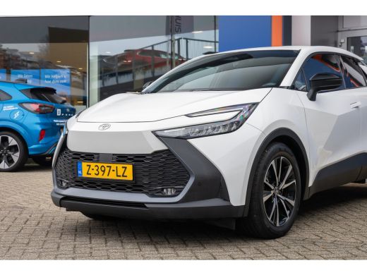 Toyota C-HR 1.8 Hybrid 140 Dynamic | Apple Carplay/Android Auto | Camera | Adaptieve Cruise Control | LM Velg... ActivLease financial lease