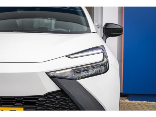 Toyota C-HR 1.8 Hybrid 140 Dynamic | Apple Carplay/Android Auto | Camera | Adaptieve Cruise Control | LM Velg... ActivLease financial lease