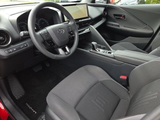 Toyota C-HR 1.8 Hybrid 140 First Edition | Apple CarPlay | Stoel / Stuurverwarming | Elektr. klep | Rijklaar ... ActivLease financial lease