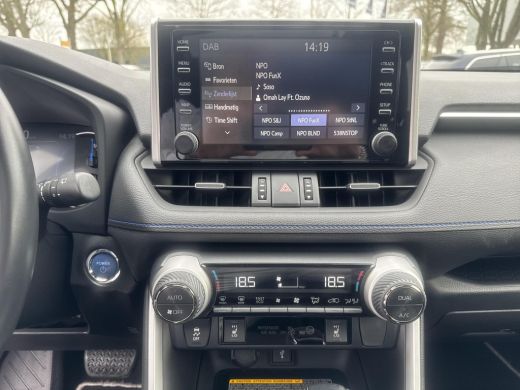 Toyota RAV4 2.5 Hybrid AWD Bi-Tone | 06-10141018 Voor meer informatie ActivLease financial lease