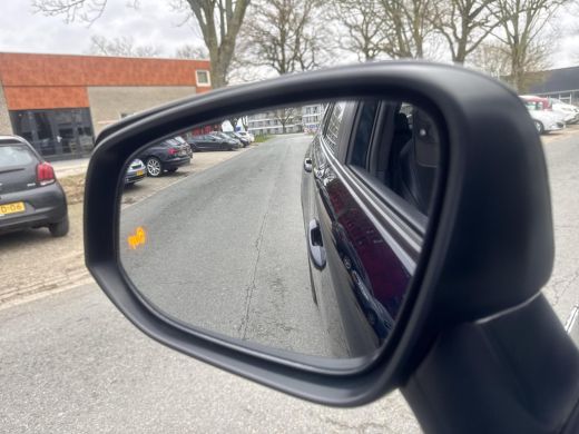 Toyota RAV4 2.5 Hybrid AWD Bi-Tone | 06-10141018 Voor meer informatie ActivLease financial lease