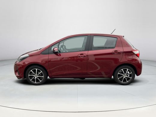 Toyota Yaris 1.0 VVT-i Connect ActivLease financial lease