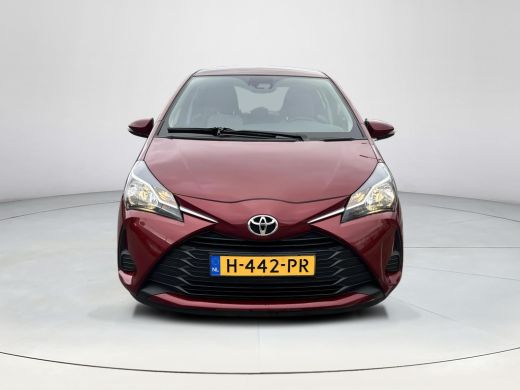 Toyota Yaris 1.0 VVT-i Connect ActivLease financial lease