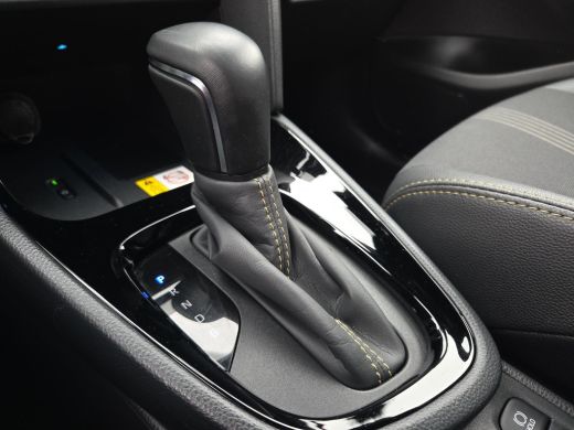 Toyota Yaris Cross 1.5 Hybrid Adventure | Head-Up | Stoel / Stuurverwarming | Apple CarPlay | Rijklaar incl. garantie | ActivLease financial lease