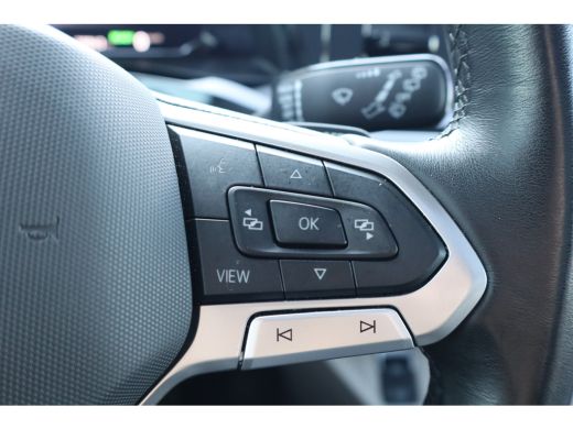 Volkswagen Multivan 1.4 eHybrid L2H1 Life Business | Cruise control | Keyless entry ActivLease financial lease