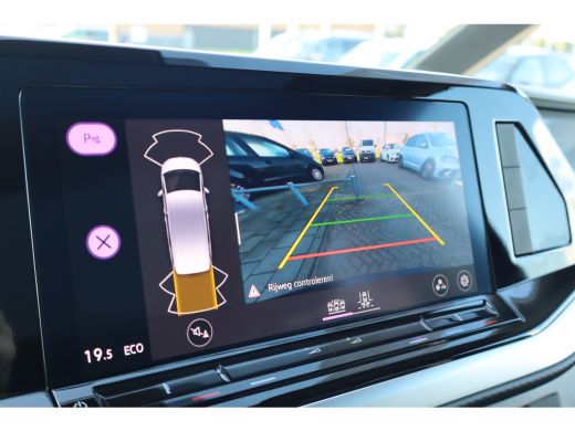Volkswagen Multivan 1.4 eHybrid L2H1 Life Business | Cruise control | Keyless entry ActivLease financial lease