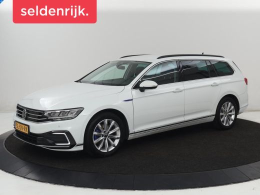 Volkswagen Passat 1.4 TSI PHEV GTE | Stoelverwarming | Trekhaak | Massage | 360 Camera | Stuurverwarming | Adaptive...