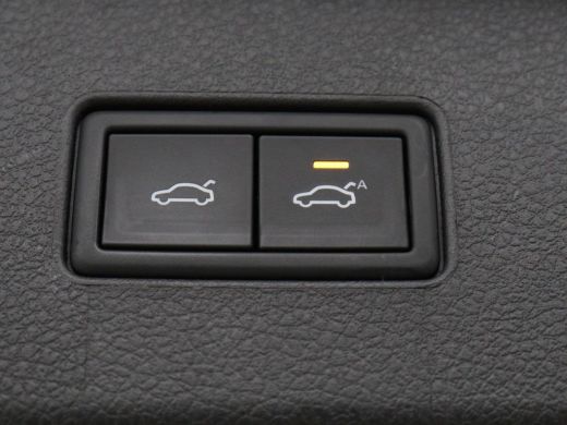 Volkswagen Passat 1.4 TSI PHEV GTE | Stoelverwarming | Trekhaak | Massage | 360 Camera | Stuurverwarming | Adaptive... ActivLease financial lease