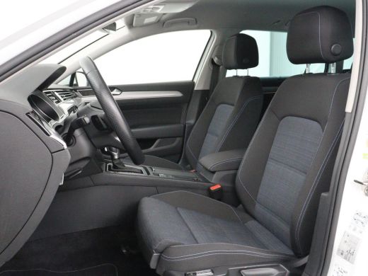 Volkswagen Passat 1.4 TSI PHEV GTE | Stoelverwarming | Trekhaak | Massage | 360 Camera | Stuurverwarming | Adaptive... ActivLease financial lease