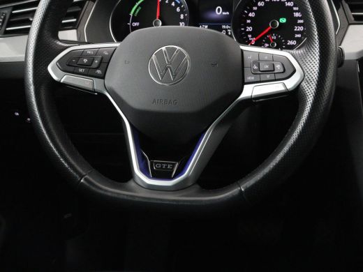 Volkswagen Passat 1.4 TSI PHEV GTE | Stoelverwarming | Trekhaak | Massage | Camera | Carplay | Keyless | Matrix LED... ActivLease financial lease