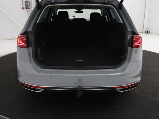 Volkswagen Passat 1.4 TSI PHEV GTE | Stoelverwarming | Trekhaak | Massage | Camera | Carplay | Keyless | Matrix LED... ActivLease financial lease