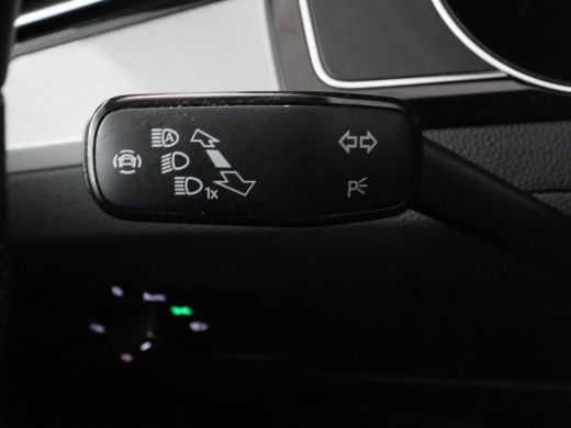 Volkswagen Passat 1.4 TSI PHEV GTE | Stoelverwarming | Trekhaak | Massage | Camera | Carplay | Keyless | Matrix LED... ActivLease financial lease