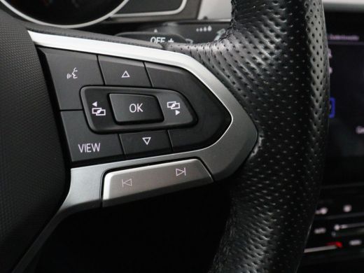 Volkswagen Passat 1.4 TSI PHEV GTE | Stoelverwarming | Trekhaak | Massage | Camera | Carplay | Keyless | Matrix LED... ActivLease financial lease