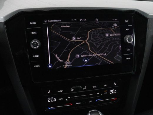 Volkswagen Passat 1.4 TSI PHEV GTE | Stoelverwarming | Trekhaak | Massage | Camera | Carplay | Keyless | Matrix LED... ActivLease financial lease