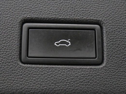 Volkswagen T-Roc 1.0 TSI Style Business | Adaptive cruise | Carplay | Navigatie | DAB | Climate control | Bluetoot... ActivLease financial lease