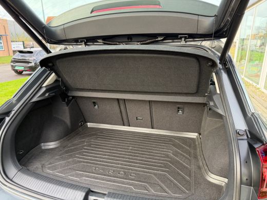 Volkswagen T-Roc 1.5 TSI Sport App connect | Stuurverwarming ActivLease financial lease