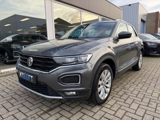 Volkswagen T-Roc 1.5 TSI Sport App connect | Stuurverwarming ActivLease financial lease