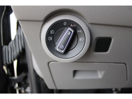 Volkswagen Transporter 2.0 TDI 150 PK DSG L1H1 28 Bulli | Airco | Apple Carplay/Android Auto|telefoonintegratie premium ... ActivLease financial lease