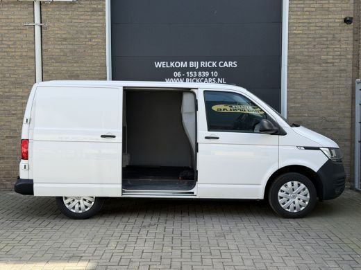 Volkswagen Transporter 2.0 TDI 150 PK Euro 6 L1H1 Cruise control/Carplay/PDC ActivLease financial lease