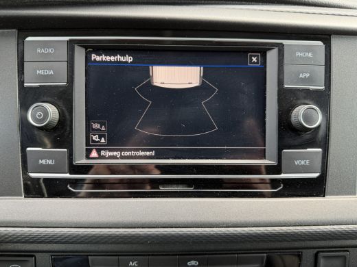 Volkswagen Transporter 2.0 TDI 150 PK Euro 6 L1H1 Cruise control/Carplay/PDC ActivLease financial lease