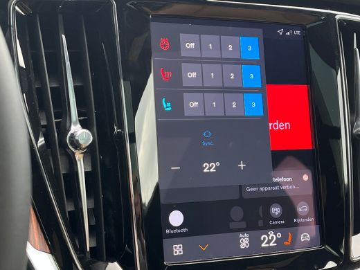 Volvo  V60 T6 Plug-In Hybrid Ultra Dark | Bowers & Wilkins | Stoelmassage | Pano | 360 camera | Gelamineerd ... ActivLease financial lease