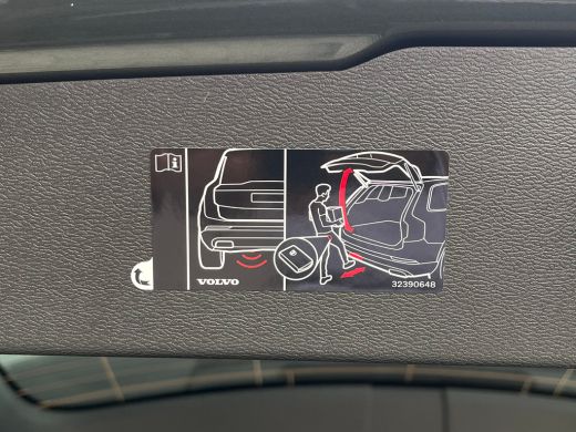 Volvo  V60 T6 Plug-In Hybrid Ultra Dark | Bowers & Wilkins | Stoelmassage | Pano | 360 camera | Gelamineerd ... ActivLease financial lease