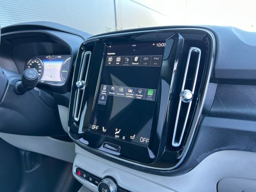 Volvo  XC40 1.5 T4 Plug-in hybrid Plus Bright | Sage Green | Blond leder! | Harman/Kardon | Memory | Stoel & ... ActivLease financial lease