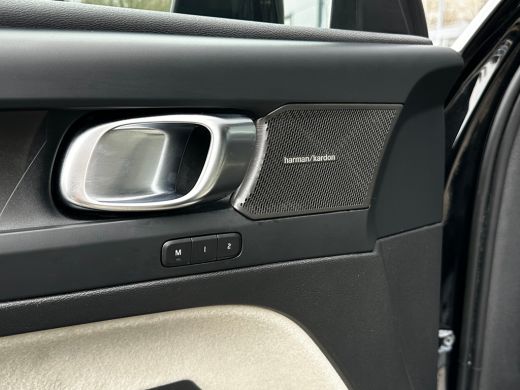 Volvo  XC40 1.5 T5 Recharge R-Design | Harman/Kardon | Camera | Memory | Stoel & stuurverwarming | Blond leder | ActivLease financial lease