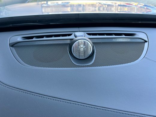 Volvo  XC90 2.0 T8 Plug-in hybrid AWD Ultra Dark | All-seasons | Luchtvering | Massage | Trekhaak | Bowers&Wi... ActivLease financial lease