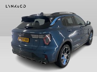 Lynk & Co 01 1.5 262pk PHEV Zwarte Hemel 360&deg;Cam Stoelverw. Pano.dak Plug-in
