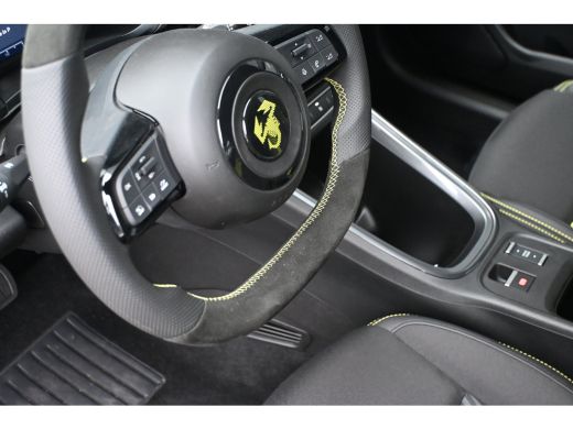 Abarth 600e Turismo 54 kWh 240pk 8 Jaar Garantie! | Sportstoelen | Adaptive Cruise | 20"LMV | ActivLease financial lease