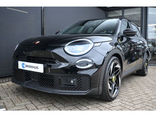 Abarth 600e Turismo 54 kWh 240pk 8 Jaar Garantie! | Sportstoelen | Adaptive Cruise | 20"LMV | ActivLease financial lease