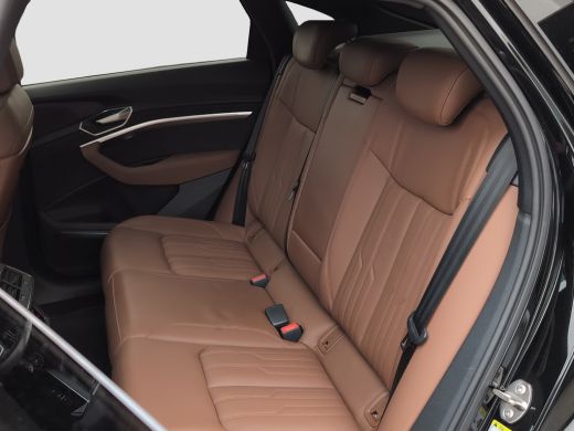 Audi e-tron Sportback 55 quattro Plus 95 kWh | Luchtvering | Pano | Camera | Adap. Cruise Control | Stoelverw... ActivLease financial lease