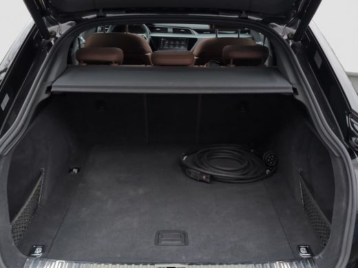 Audi e-tron Sportback 55 quattro Plus 95 kWh | Luchtvering | Pano | Camera | Adap. Cruise Control | Stoelverw... ActivLease financial lease