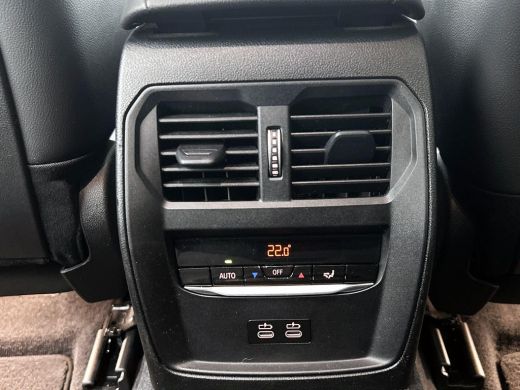 BMW 3 Serie Touring 330e High Executive Black Line | Sport Line | TREKHAAK | CARPLAY ActivLease financial lease