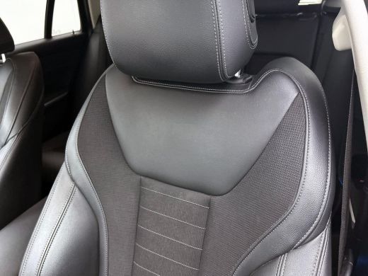 BMW 3 Serie Touring 330e High Executive Black Line | Sport Line | TREKHAAK | CARPLAY ActivLease financial lease