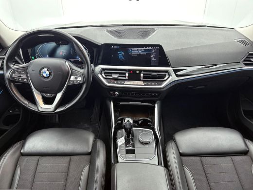 BMW 3 Serie Touring 330e High Executive Black Line | Sport Line | TREKHAAK | CARPLAY ActivLease financial lease
