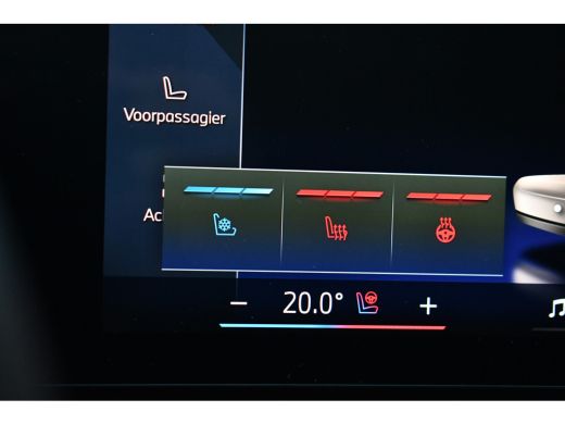 BMW 7 Serie 750e xDrive M-Sport Exe-Lounge Theatre Connoisseur Climate-Acoustic ActivLease financial lease