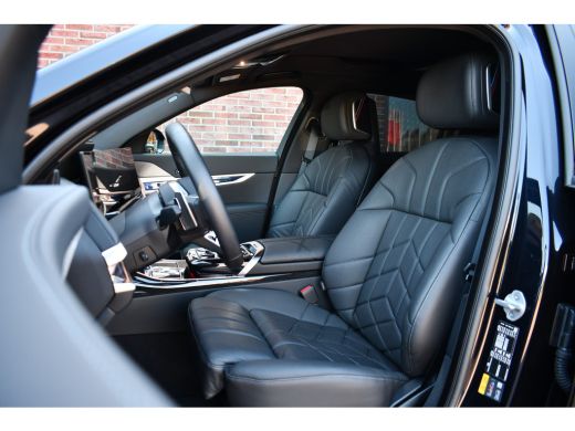 BMW 7 Serie 750e xDrive M-Sport Exe-Lounge Theatre Connoisseur Climate-Acoustic ActivLease financial lease