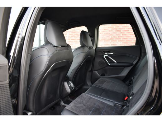 BMW X1 sDrive18i M-Sport Camera ACC-voorber Shadowline Adp-onderstel ActivLease financial lease